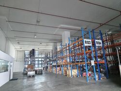 Changi North Way (D17), Warehouse #575893921